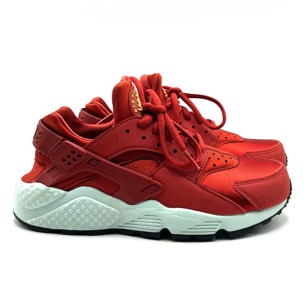 Women’s Nike Air Huarache - Cinnabar